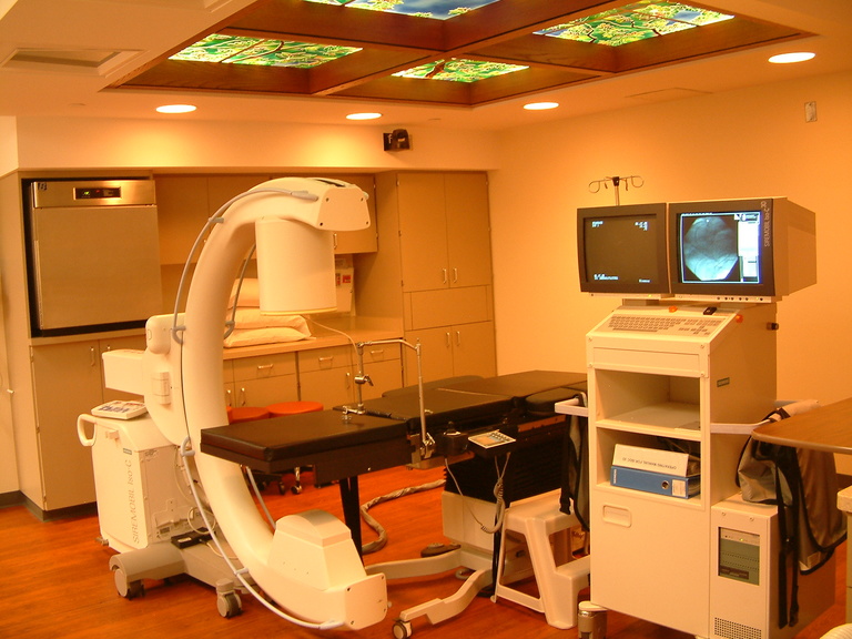 Image of the High Dose Rate Brachytherapy suite with C-arm, June 2005